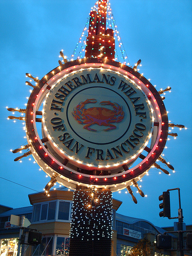 San Francisco's Fisherman's Wharf, dressed up for Christmas (courtesy pbo31 at flickr's Creative Commons)