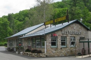 Brookside Restaurant near Skyline Drive in Luray, Virginia (photo by Sheila Scarborough)
