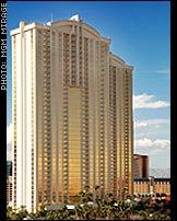 Signature at MGM Grand Readies Third Tower For July