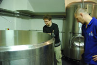 Sean Makes a batch of Cream stout at Kinsale Brewing