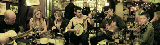 Traditional Irish music session in Seans bar in Athlone on Christmas
