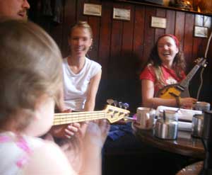 Amber Moon and the munchkin at the traditional Irish music session in Sean's Bar, Athlone