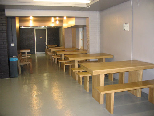 Clink eating area