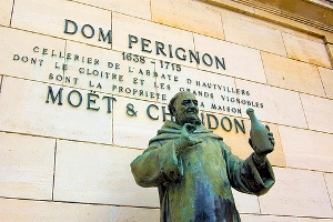 Dom Perignon statue