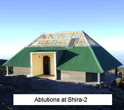 Ablutions at Shira-2