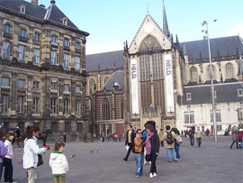 visit amsterdam in october