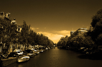 canal_sepia