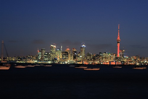 auckland at night